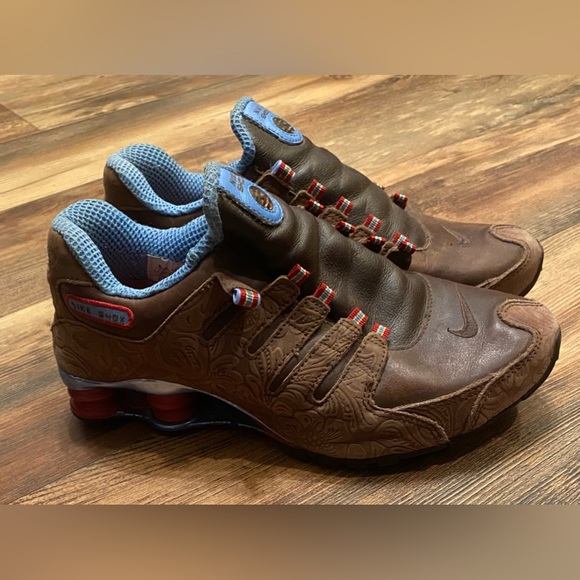 NIKE Shox Brown Flower Pattern Size 8 - Picture 13 of 13